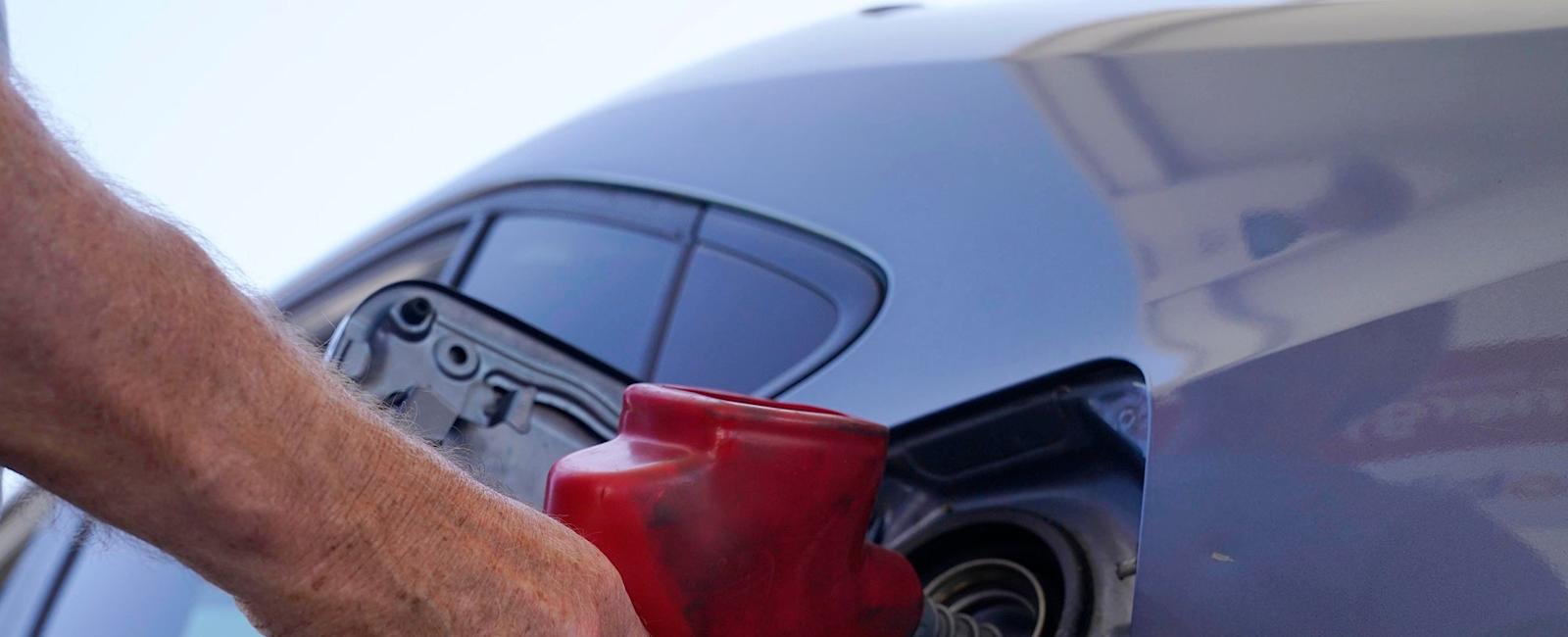 Indiana gasoline taxes increase for third straight month