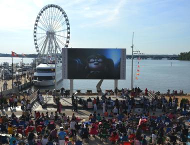 National Harbor celebrates 15 years of ‘Movies on the Potomac’ screening outdoor cinema under the stars - WTOP News