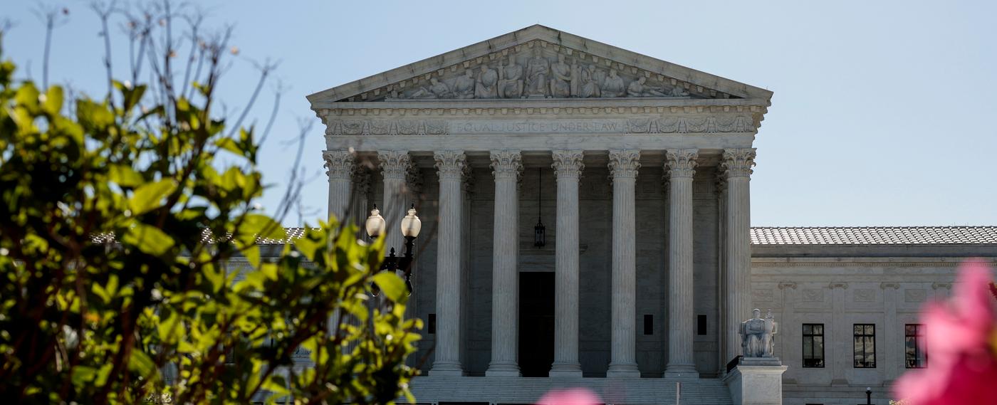 Supreme Court leaves student loan settlement in place