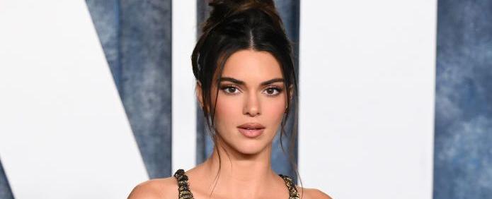 Kendall Jenner Danced In the Crowd During Bad Bunny's Coachella Performance