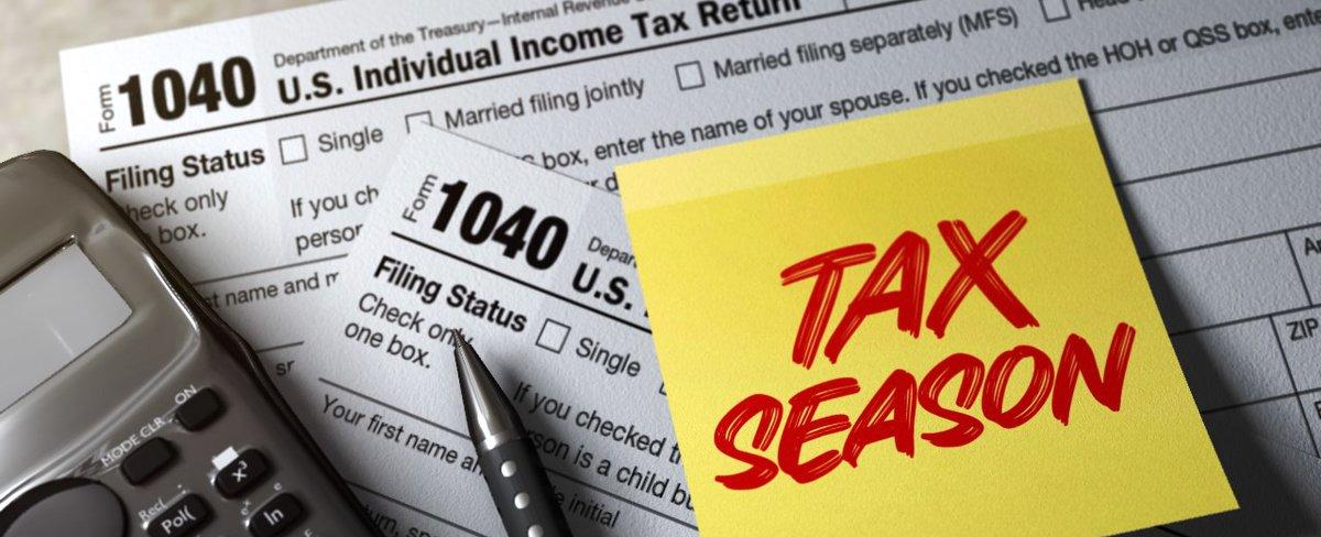 Creighton University accounting students provide free tax preparation help