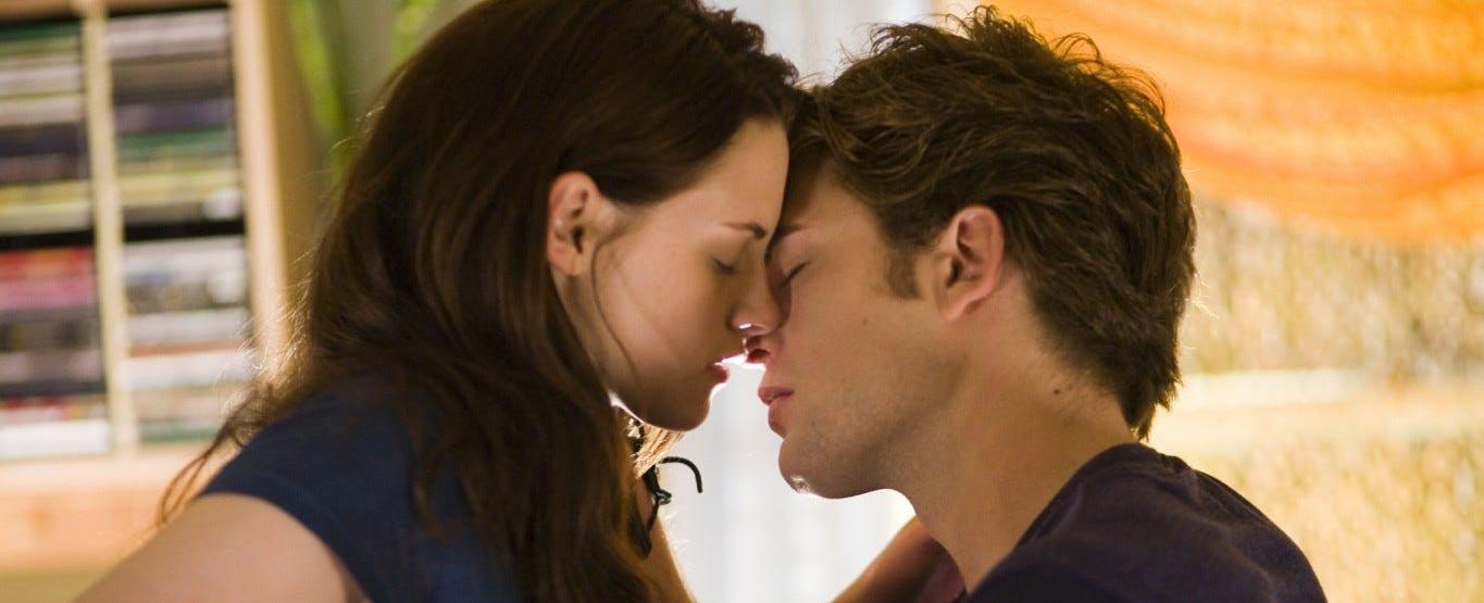 'Twilight' TV series underway based on Stephenie Meyer's novels