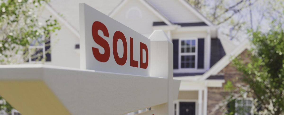 New mortgage fees won't penalize borrowers with good credit scores, federal agency says