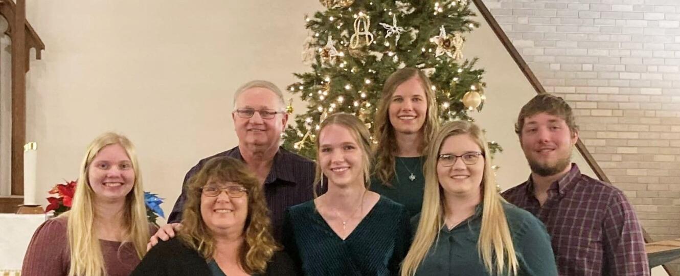 'Farmer Wants a Wife' TV series echoes western Minnesota town's 'bachelormania'