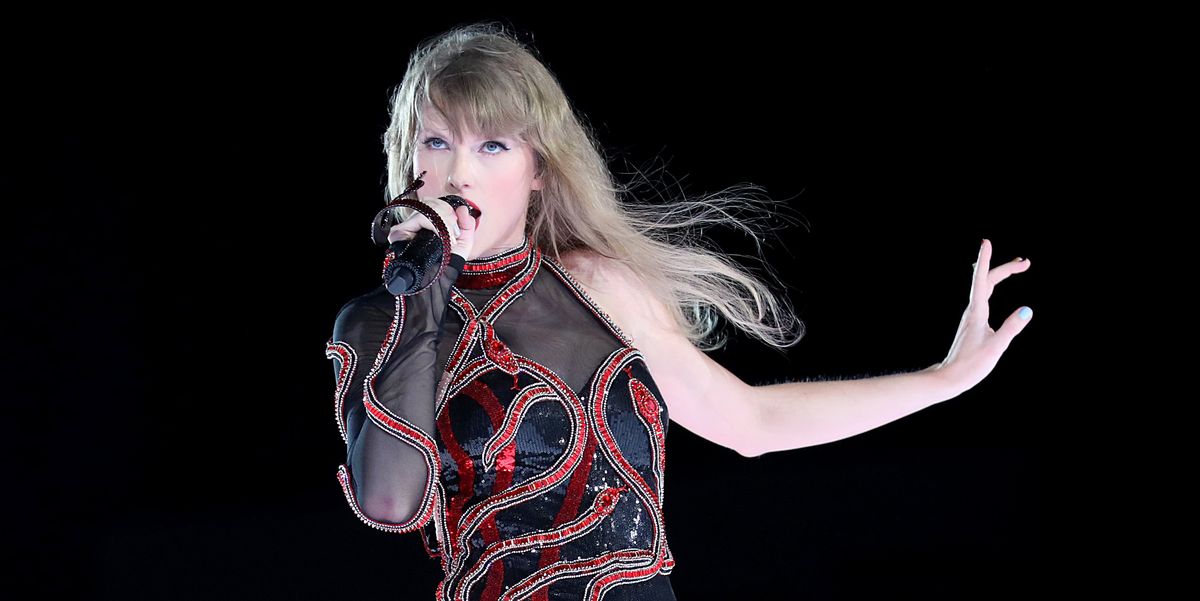 How Taylor Swift Handled Joe Alwyn Breakup at First Eras Tour Concert Since News