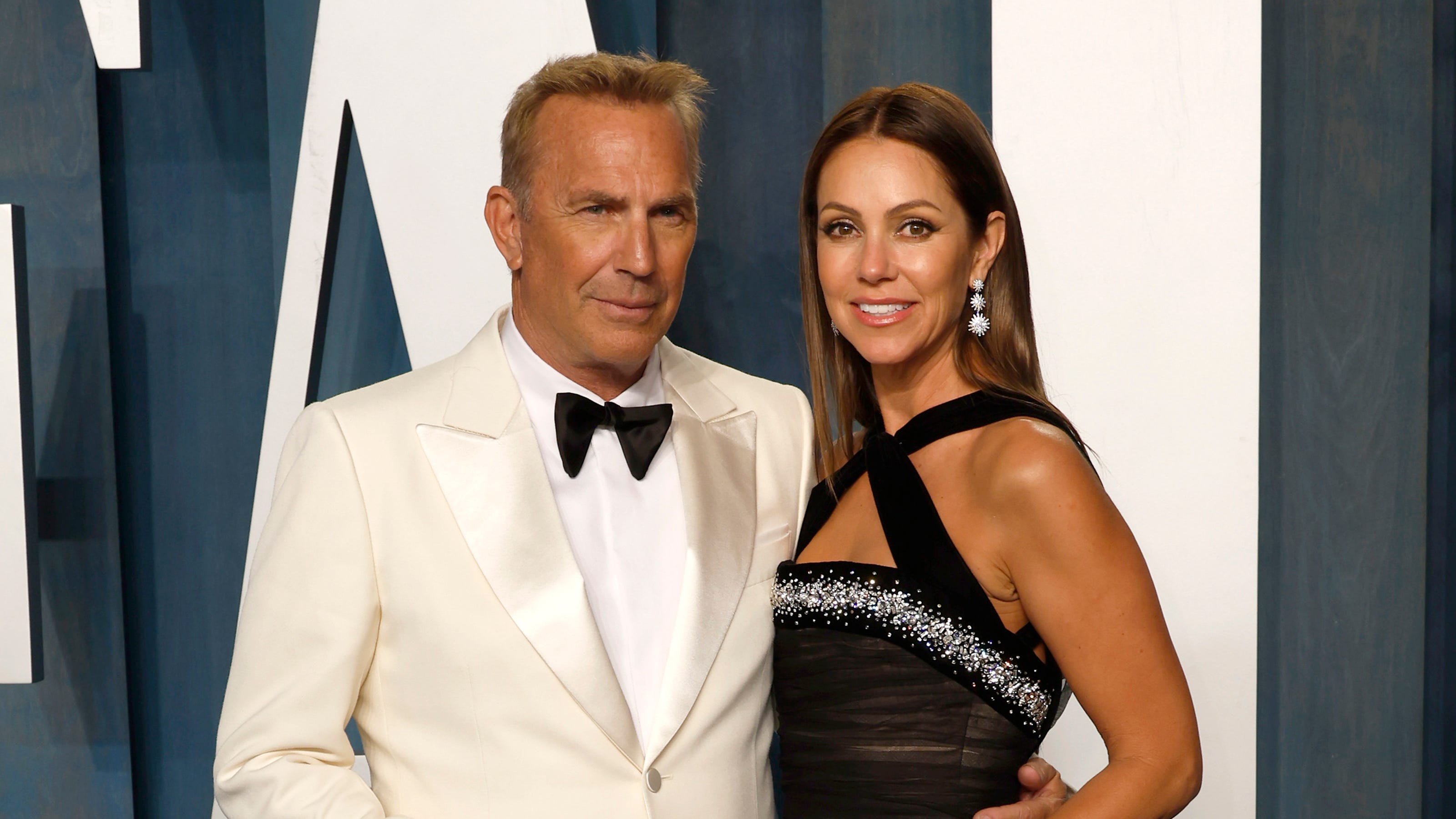 'Yellowstone' star Kevin Costner, wife divorcing after nearly 19 years