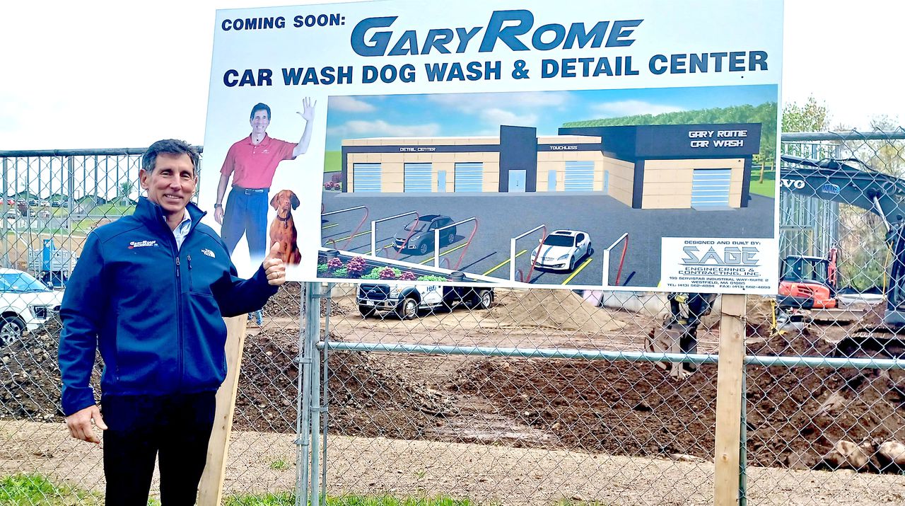 Gary Rome Hyundai will offer twist on vehicle care with dog and car wash
