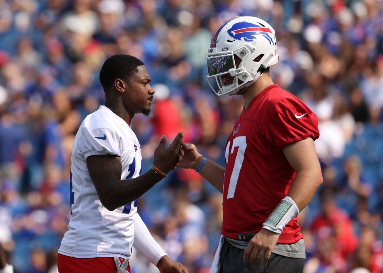 Is everything cool between Josh Allen and Stefon Diggs - who isn’t at voluntary workouts?