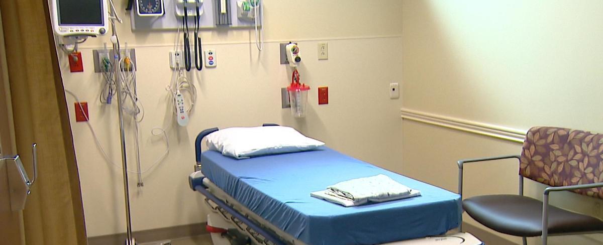 Seniors are saving money on prescriptions, HHS secretary says