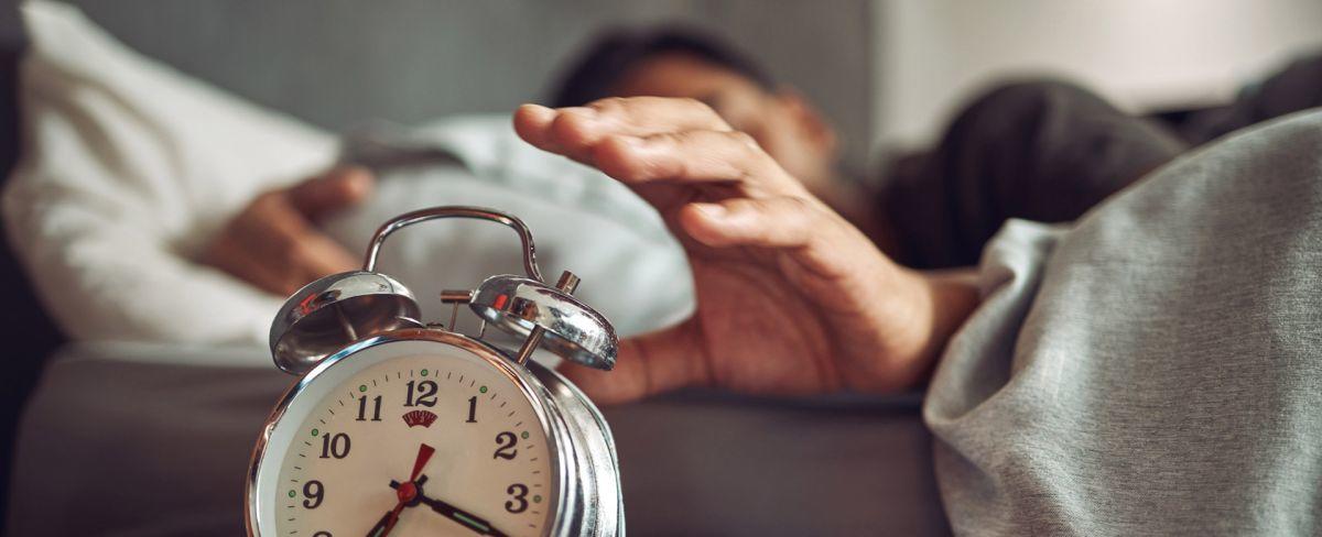 Sleep expert reveals how to cope with the clocks going forward