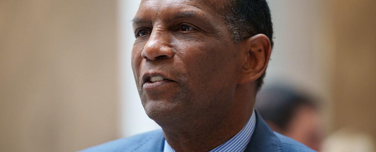 Rep. Burgess Owens takes aim at Biden's student loan forgiveness program
