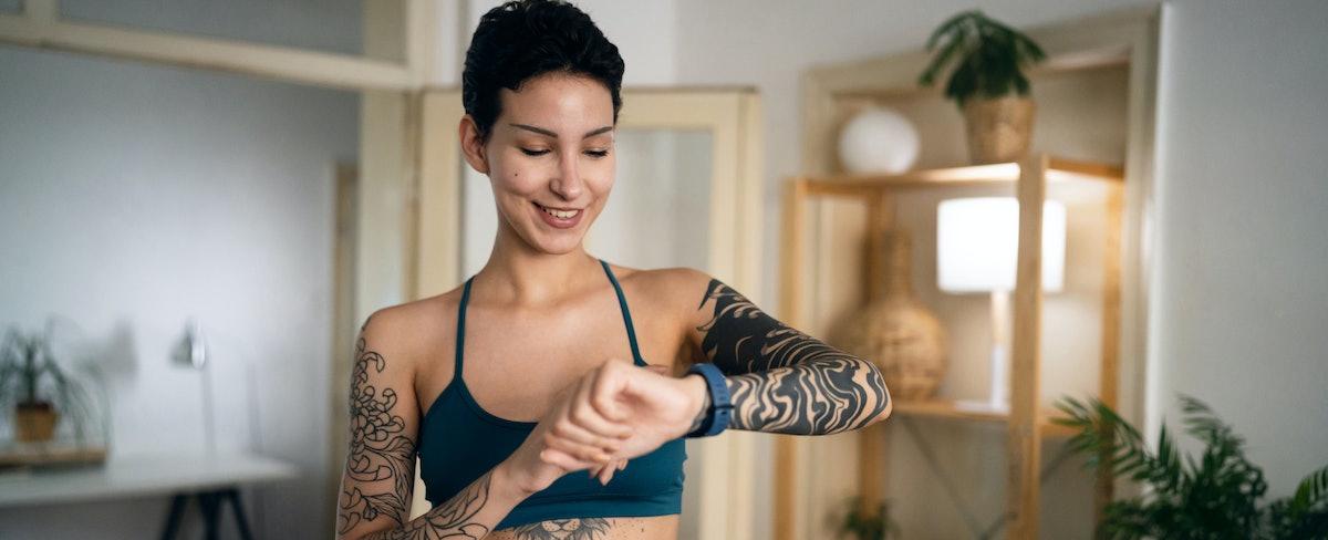 TikTok's Lazy Girl Walking Workouts Are Almost *Too* Easy