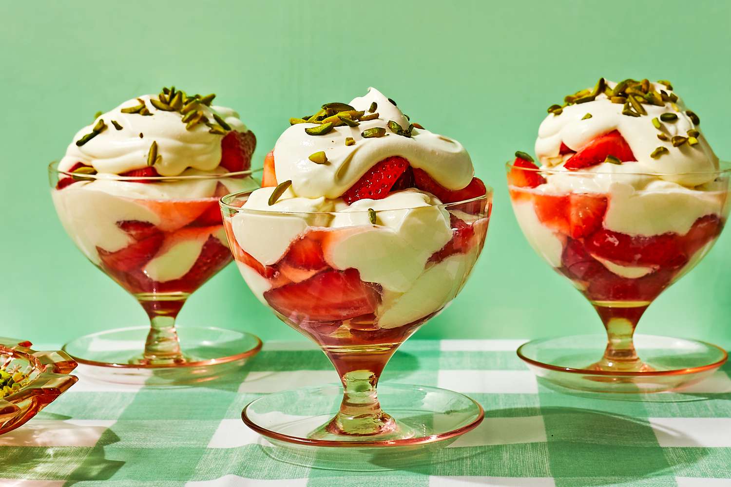 Fresas con Crema Recipe