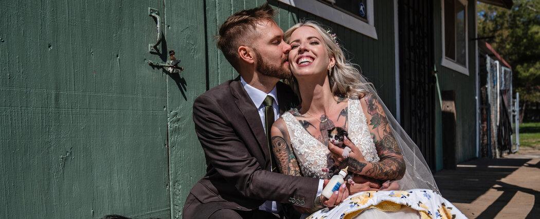 When ‘the Kitten Lady’ Met ‘the Cat Photographer’