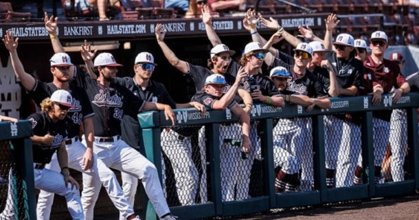 Diamond Dogs extend series dominance in rivalry with Rebels