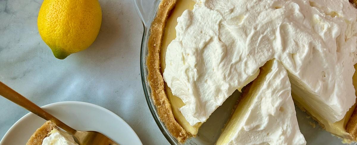 No-Bake Lemon Icebox Pie Recipe