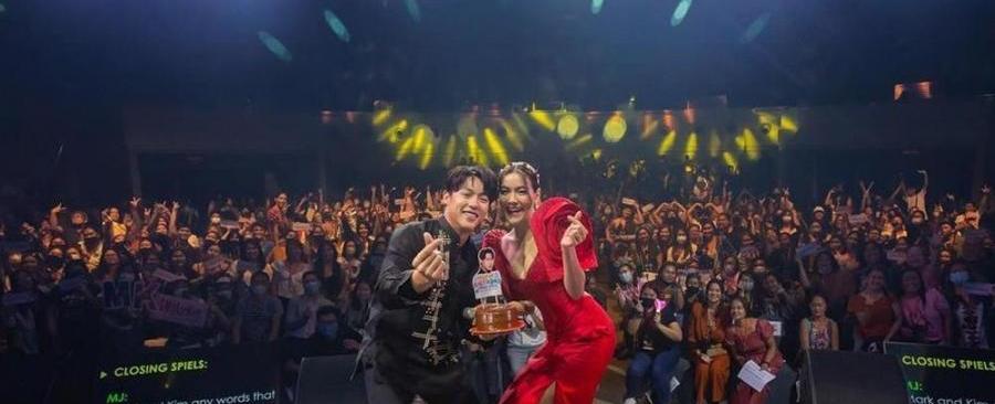 Thai celebrity couple Mark Prin and Kimberley Woltemas bring kilig to Pinoy fans in first Manila fan meet