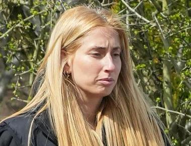 Stacey Solomon takes daughters Belle and Rose for trip to park in plush £1.5k pram