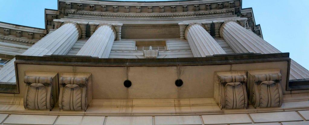 IRS phone number to speak to a live person: How to reach the IRS