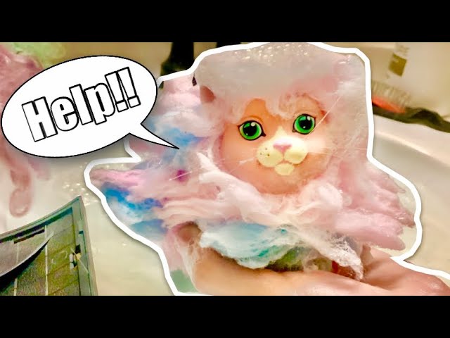 The cat dolls are dirty... clean them (Little Pretty Kitty and Sweetie Kitties cleaning/restoration)