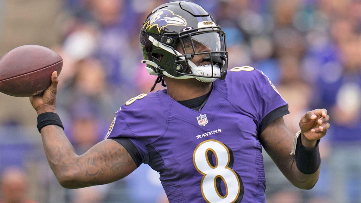 Lamar Jackson will not report to start of Ravens' voluntary workouts