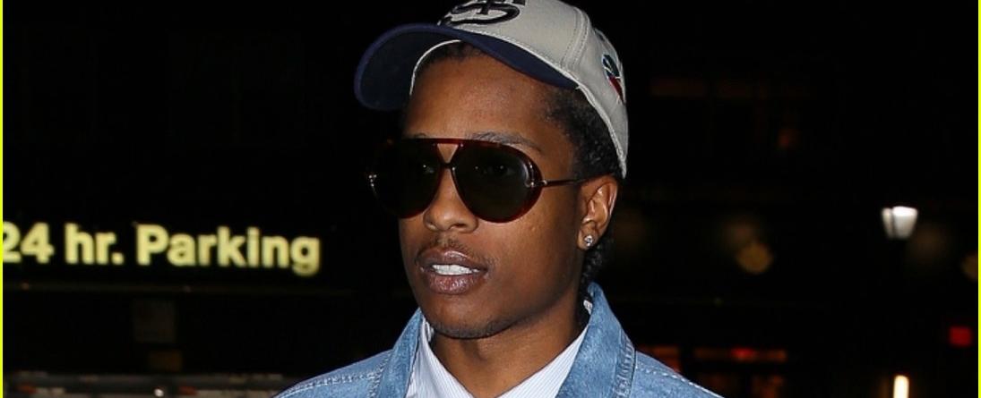 Pregnant Rihanna & A$AP Rocky Step Out Separately in NYC: Photo 4923866 | Pregnant Celebrities, Rihanna Photos