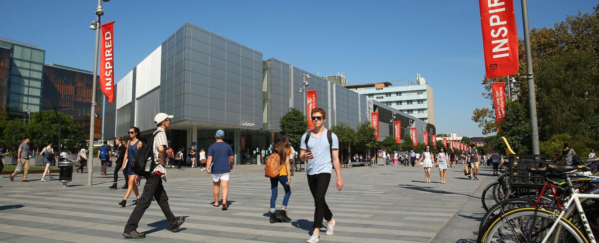 Senate Turns Down Greens’ Bill to Free Student Debts