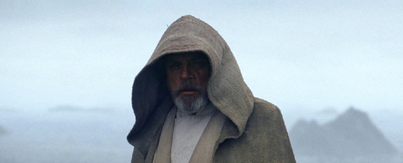 15 Star Wars Plot Holes That Had To Be Explained Outside The Movies