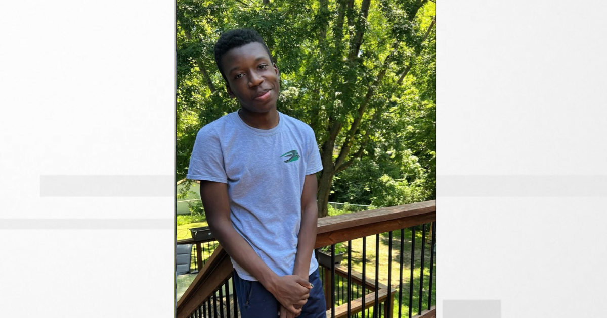 VP Harris, Mahomes, celebrities speak on Kansas City teen shot