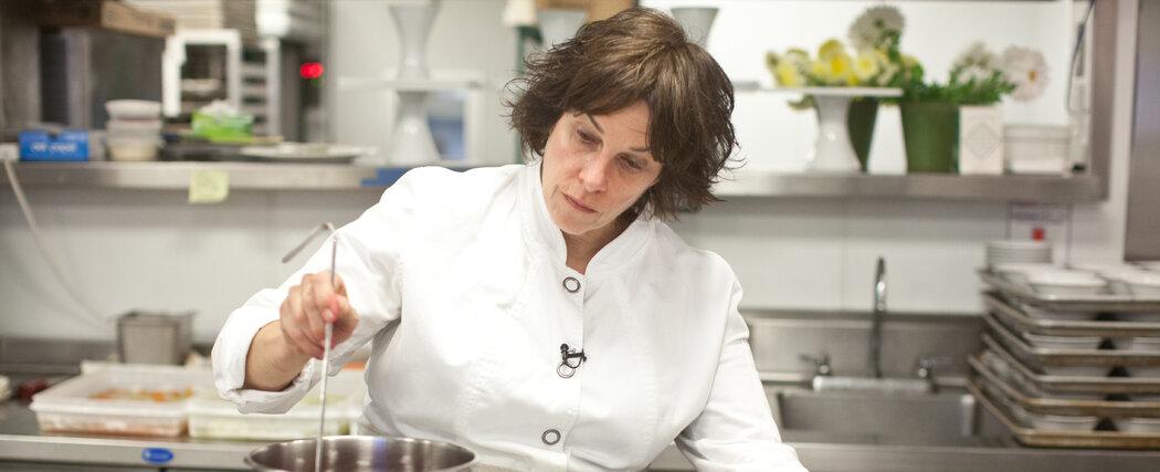 Barbara Lynch, a Leading Boston Restaurateur, Is Accused of Workplace Abuse