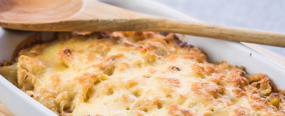 6-Ingredient Ground Beef Amish Casserole Recipe Is Serious Comfort Food | Amish Recipes