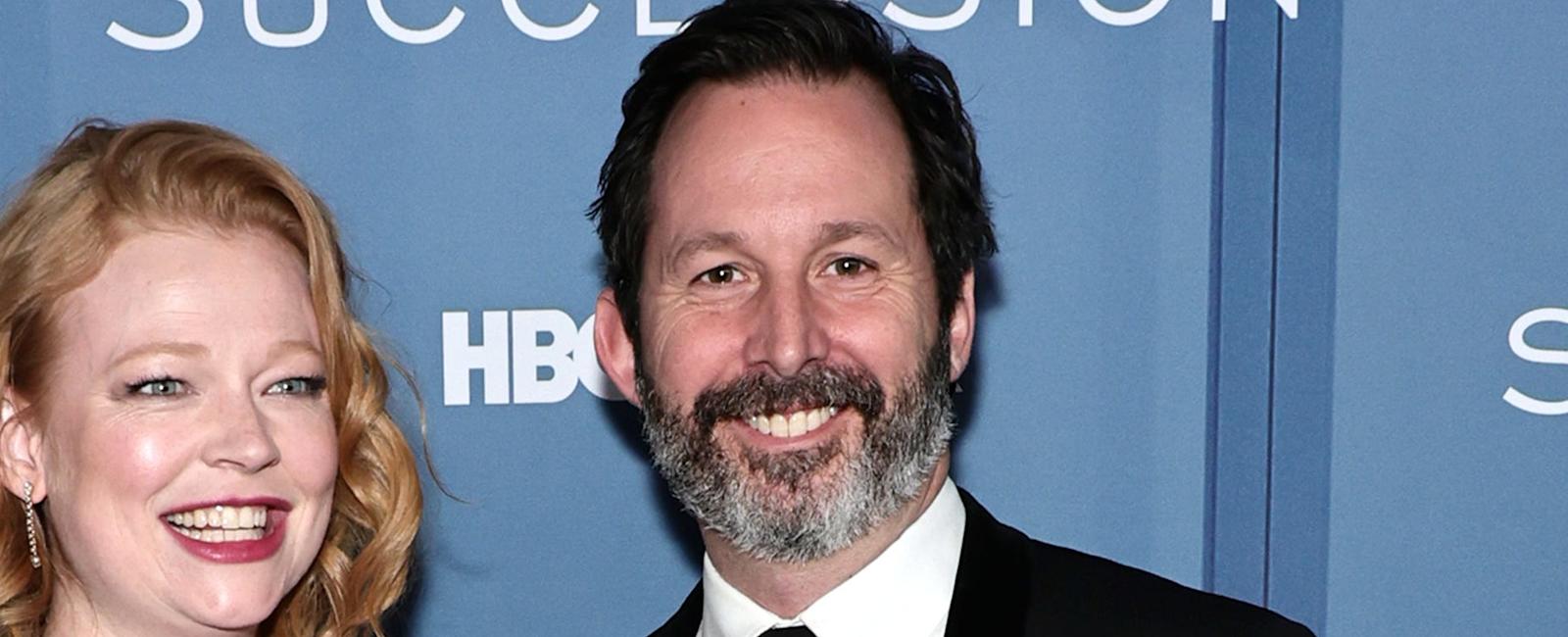 'Succession' premiere: Sarah Snook expecting, shows off baby bump