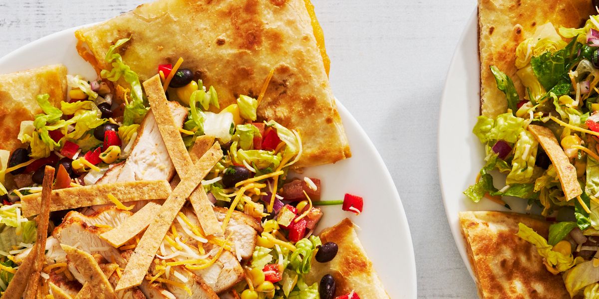 Best Copycat Chili's Quesadilla Explosion Salad Recipe