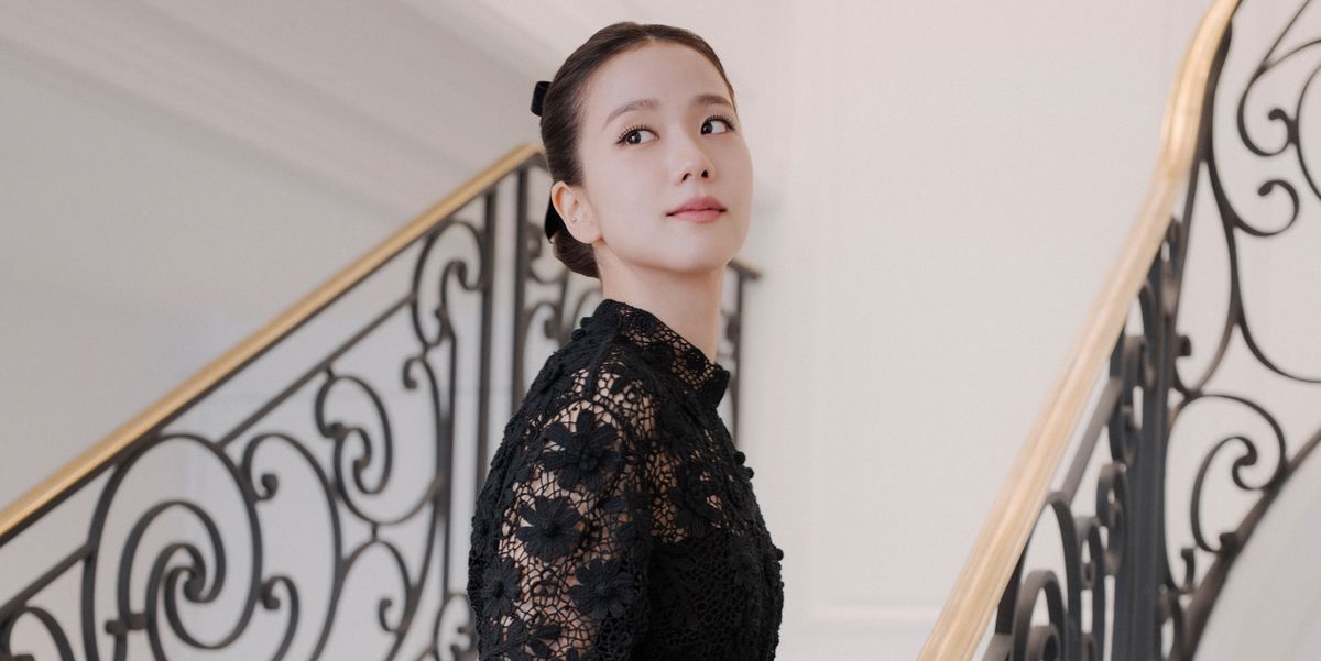 See Blackpink's Jisoo Video Diary for Dior's Winter 2023-2024 Show