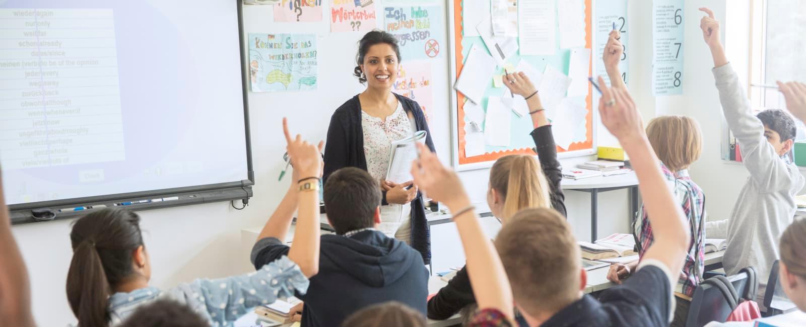 Op-ed: Want a stronger economy? Teach personal finance to teachers