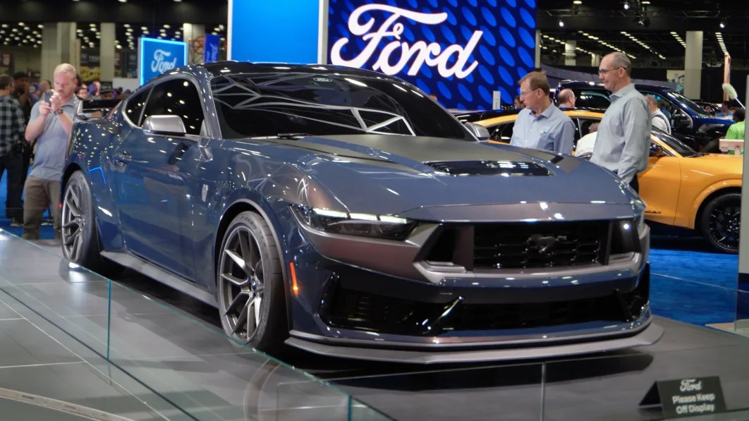 2024 Ford Mustang GT and Dark Horse get gas guzzler and demand taxes - Autoblog