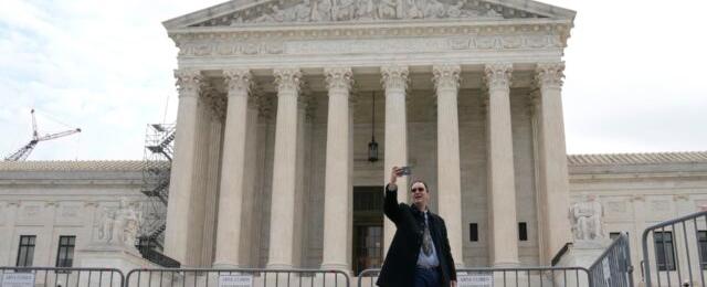 Supreme Court Won't Block $6B Student Debt Relief Settlement