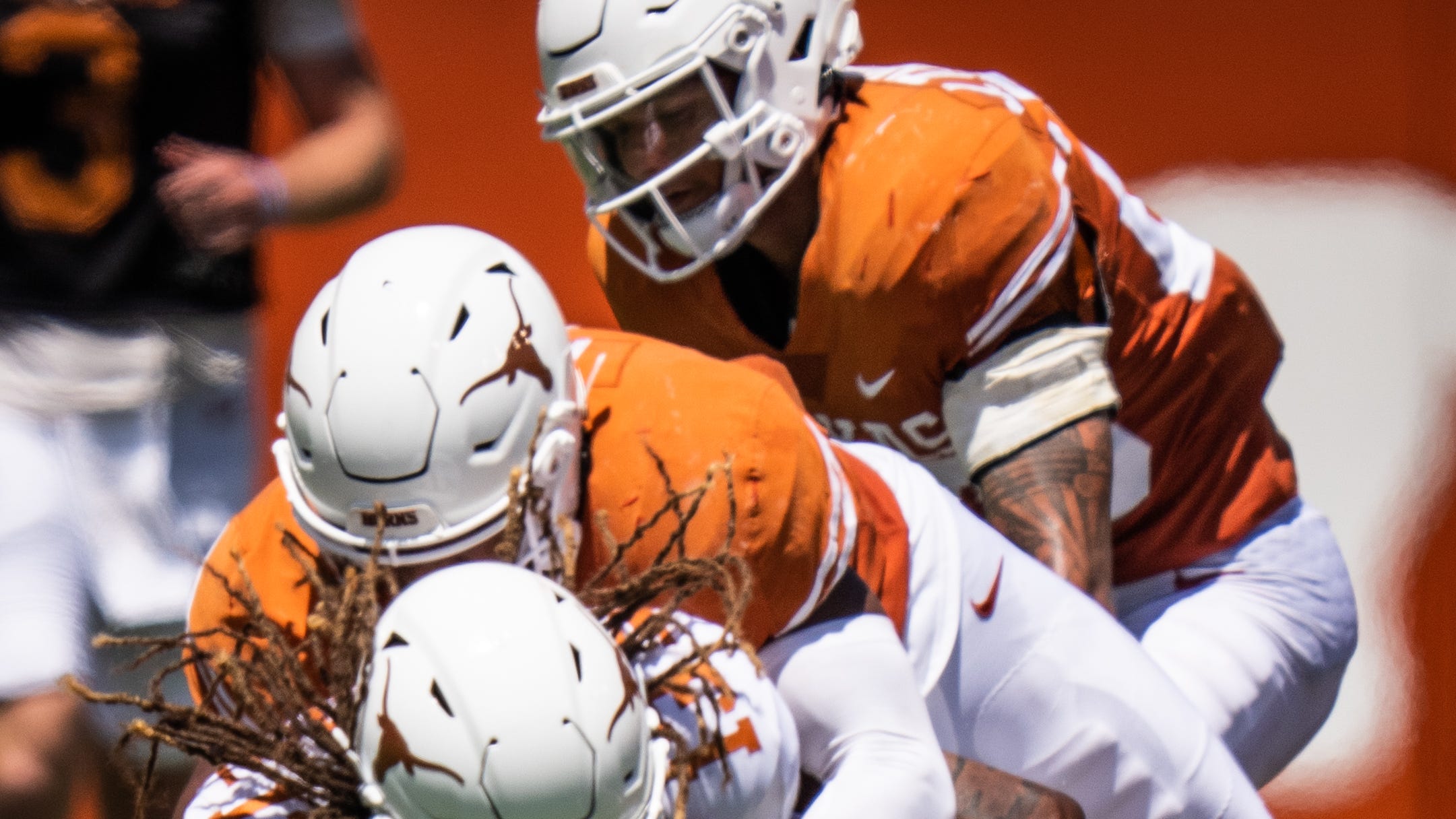 Texas concludes spring football workouts with annual Orange-White game