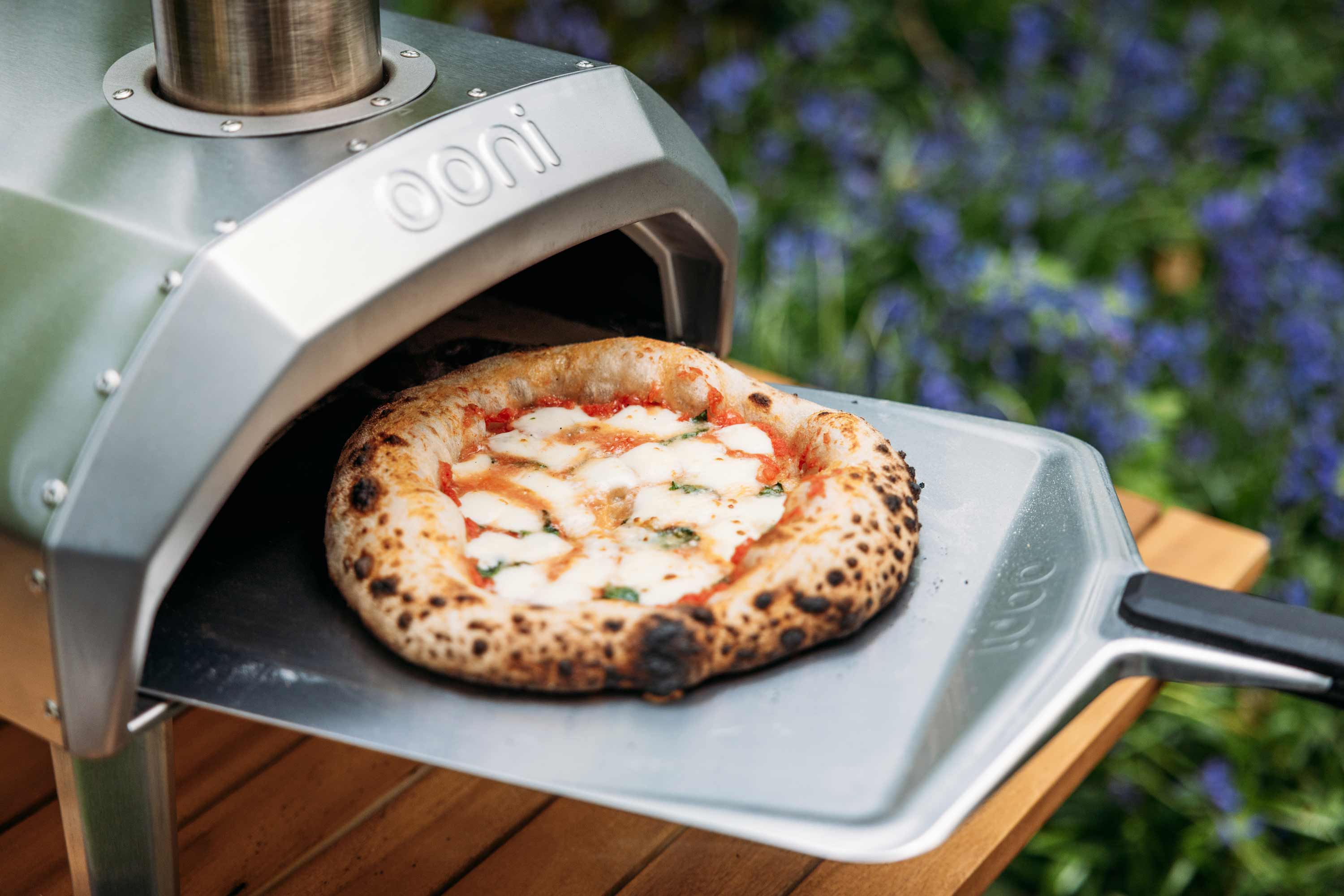 Ooni Karu 12, Multi-Fuel Pizza Oven