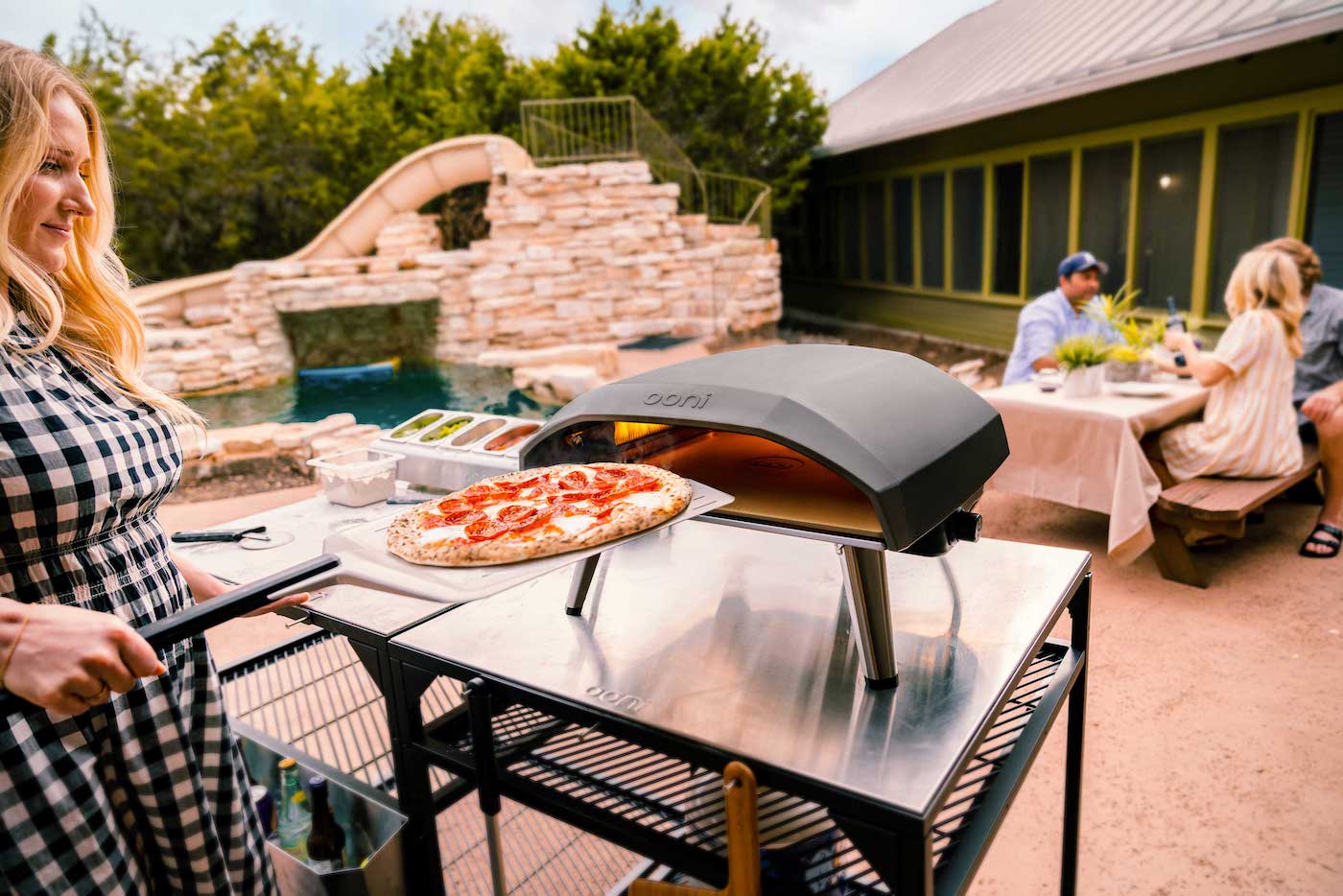 Ooni Koda Outdoor Pizza Oven, Pizza Maker, Portable Oven, Gas Oven, Aw –  Pete's Patio, Lawn & Garden