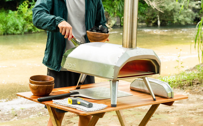 Our Ooni Karu 16 Pizza Oven Review: An Outdoor Kitchen Essential