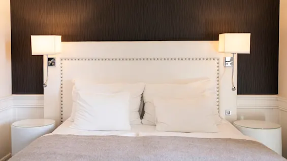 Home Hotel Atlantic - Standard double - Bed closeup