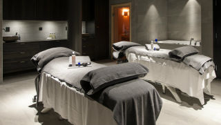 Froso-Hotel-Spa-massage