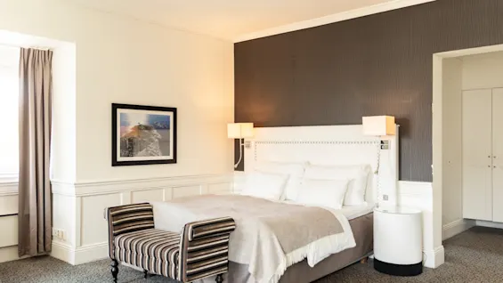 Home Hotel Atlantic - Deluxe Room - Bedroom