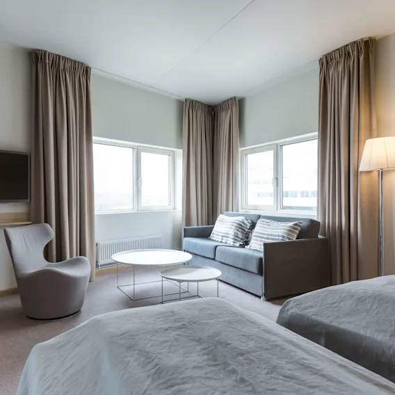 Deluxe room twin beds (NTT2/K6) Quality Hotel Expo NO122