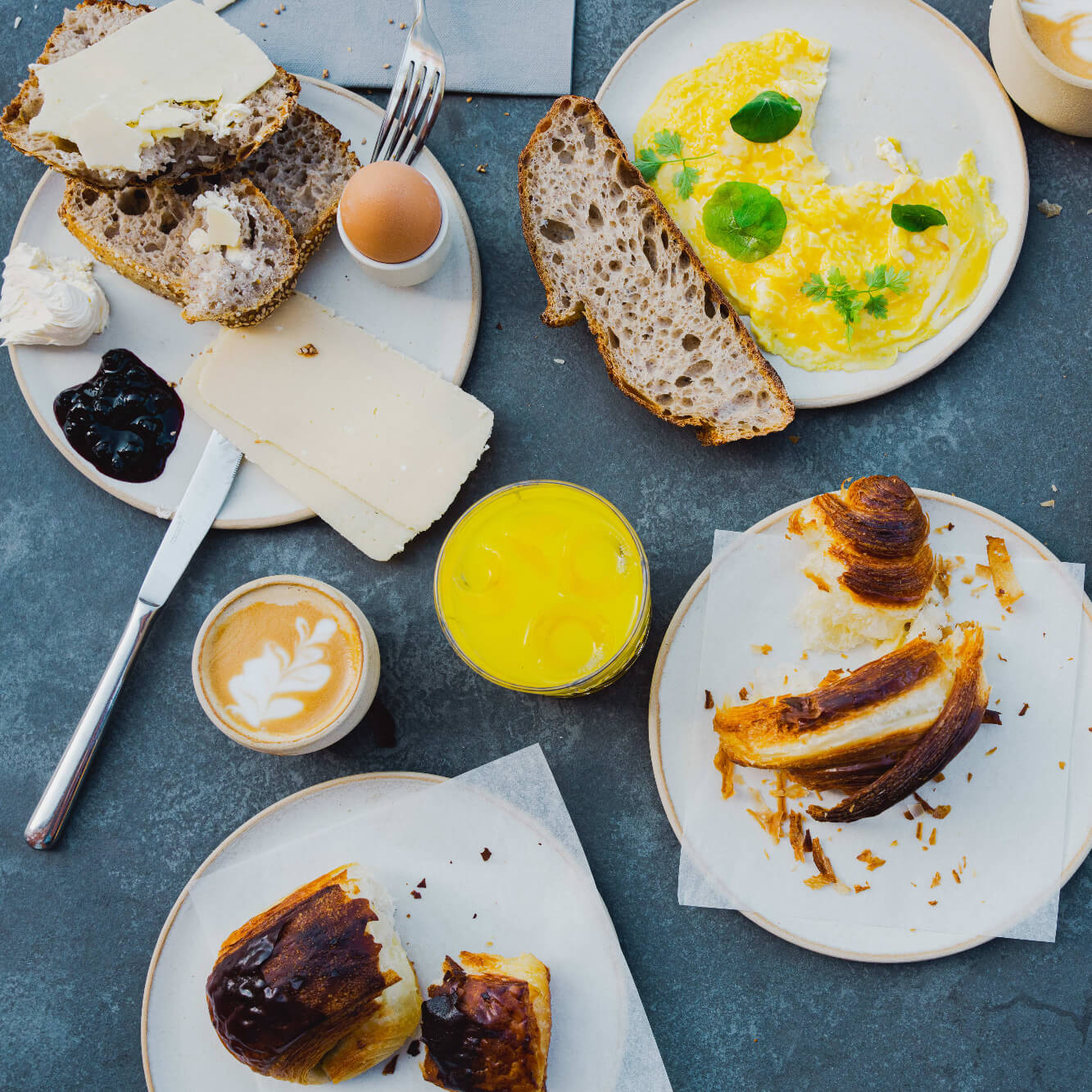 Frukost på bageri RUG i Köpenhamn.