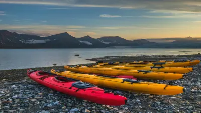 kayak-ocean-svalbard-featured-image.jpg