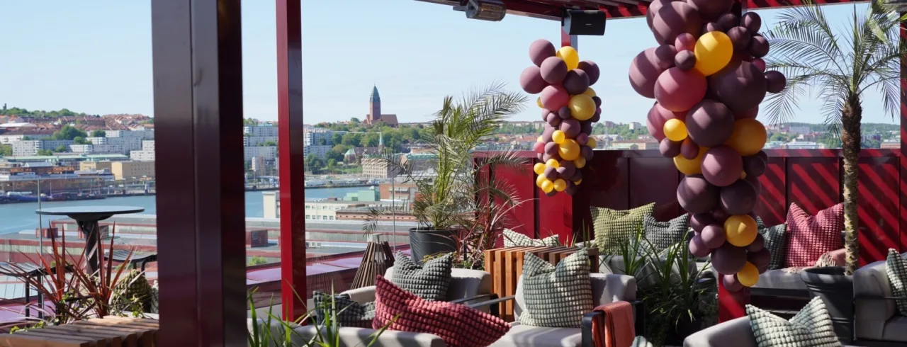 View and seating area at the Rooftop Bar at Clarion Hotel The Pier in Gothenburg.