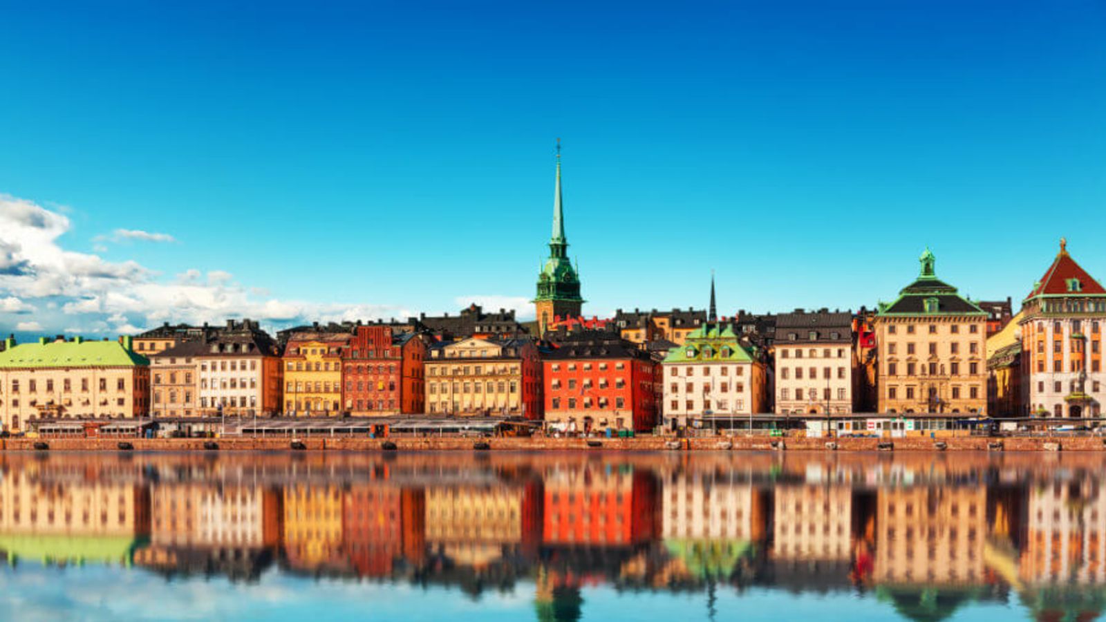 stockholm-old-city.jpg