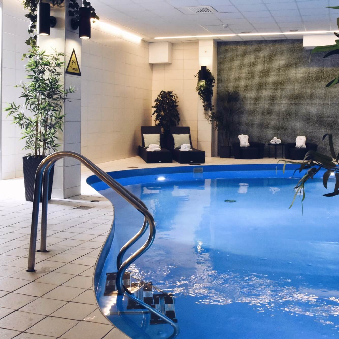 Indoor pool at Quality Hotel™ Winn in Gothenburg.